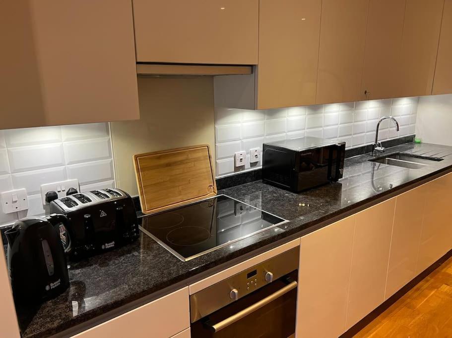 런던 Modern 2 Bed - Olympic Park Stratford 아파트 외부 사진
